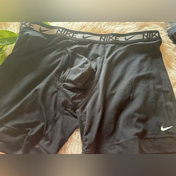 Calvin Klein and Spyder Boxer Briefs in Black, Blue, and White (bundle 4) - Picture 4 of 6